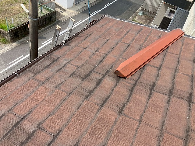 飛ばされた棟板金